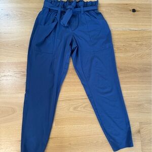 Athleta Skyline Pant Size 6